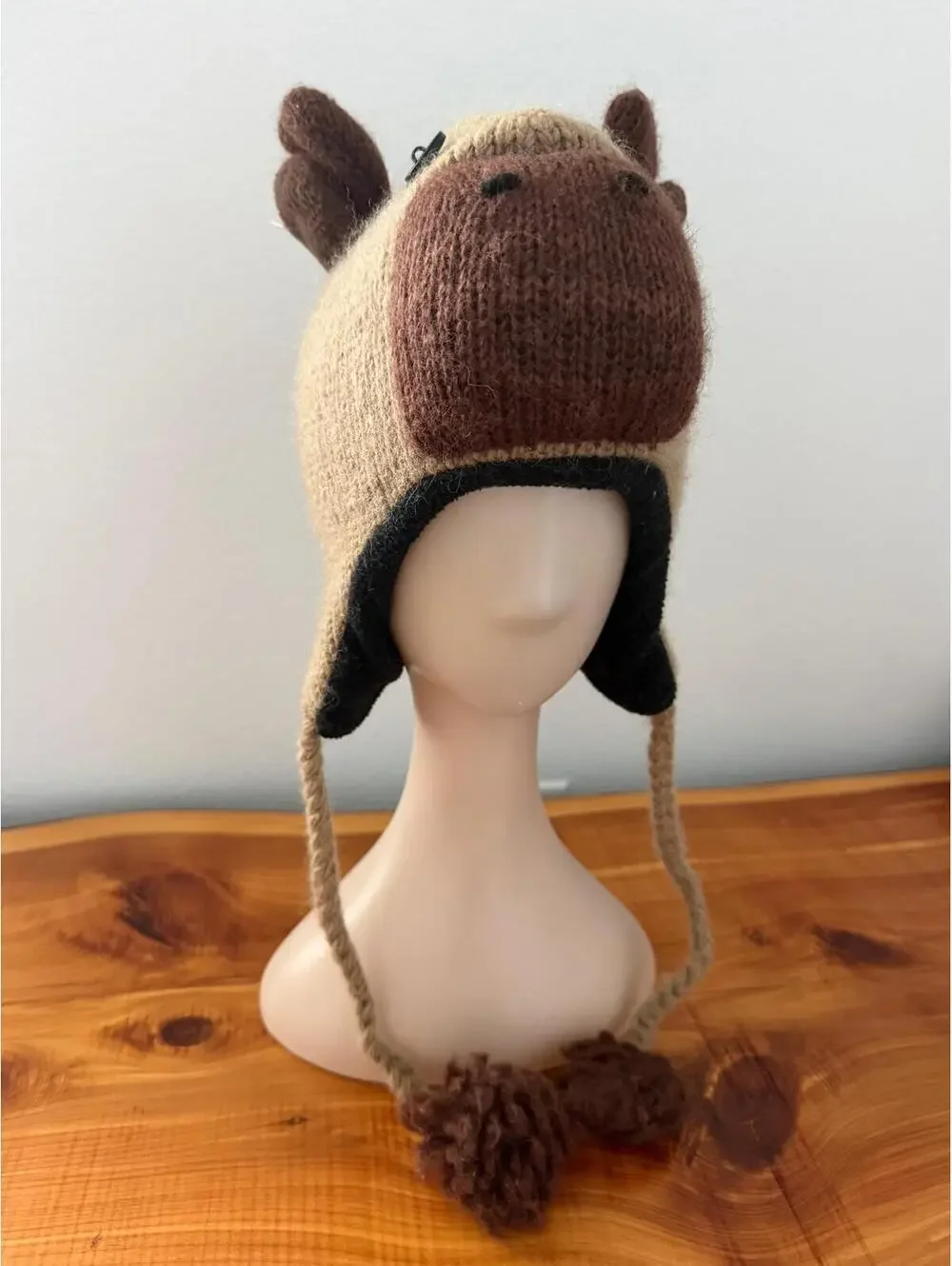 Unbranded 100% Wool Made in Nepal Moose Earflaps Braided Tassels Hat Kids Size